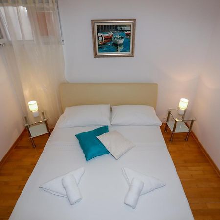 Island Breeze M - Zf Hvar 赫瓦尔 外观 照片